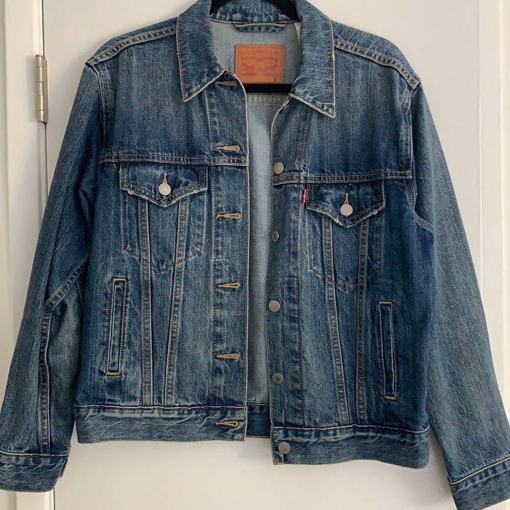 Levi’s denim jacket